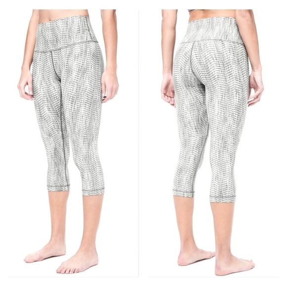 ❤️ LULULEMON Wunder Under Crop High Rise chevron jacquard knit G1-G2 - Picture 1 of 9